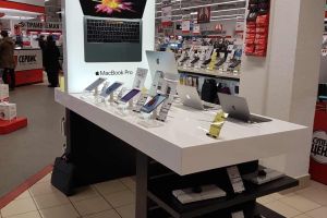 apple (1)
